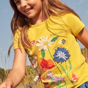 Girls Mini Boden 6-7 flutter fun fact t-shirt - British wildflowers EUC